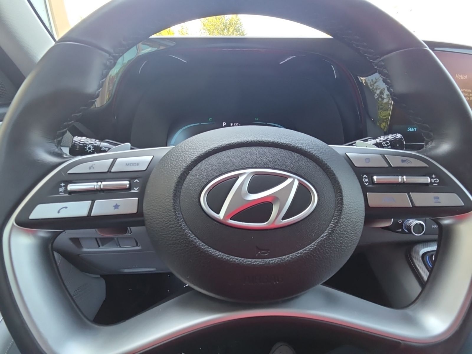 Used 2024 Black Hyundai SEL image 17