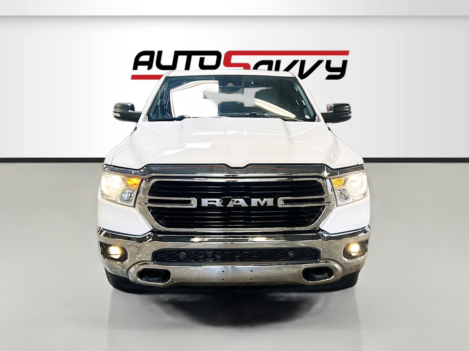 Used 2022 White Ram Big Horn/Lone Star image 2