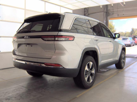 Used 2024 Jeep Grand Cherokee SUV