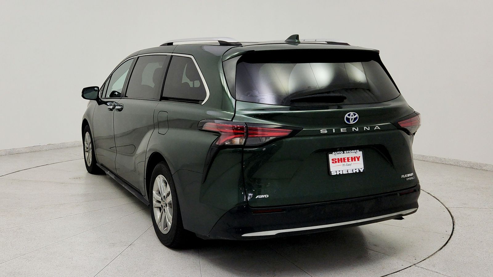 Used 2024  Toyota Platinum image 5