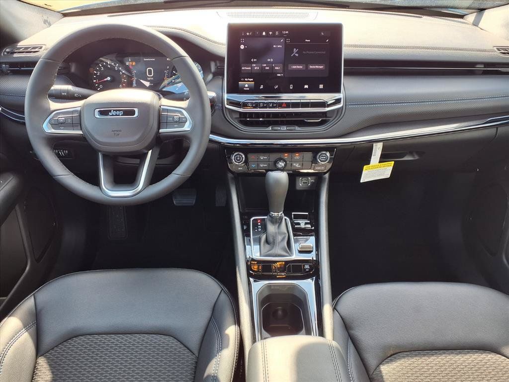 2026 Jeep Compass Latitude - 4