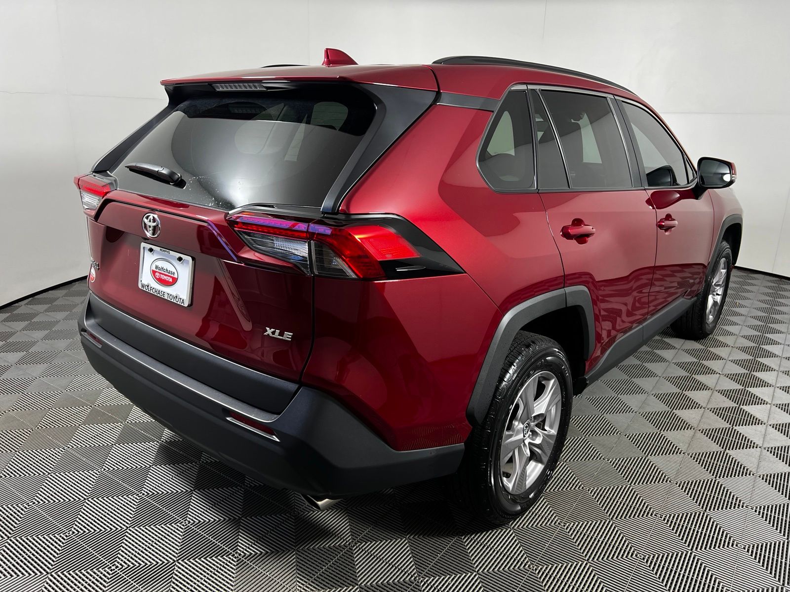 Thumbnail: 2025 Toyota RAV4 - 5