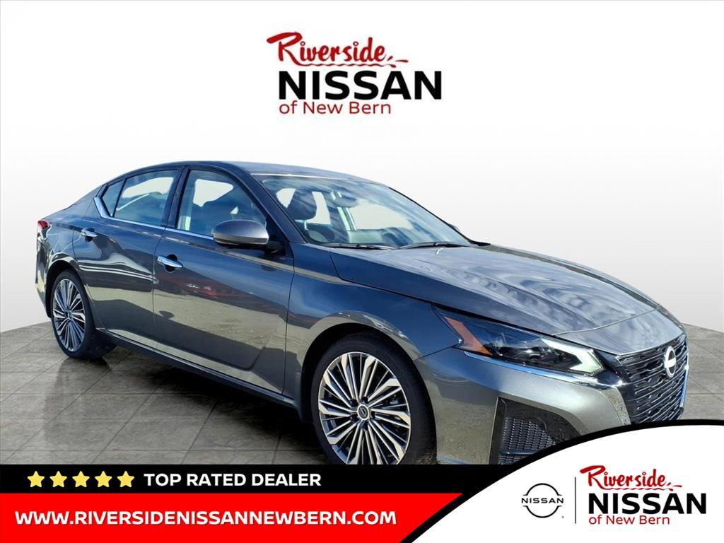 2025 Nissan Altima 2.5 SL FWD