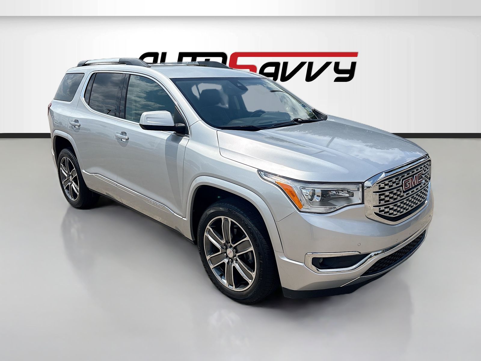 2019 GMC Acadia Denali AWD's photo