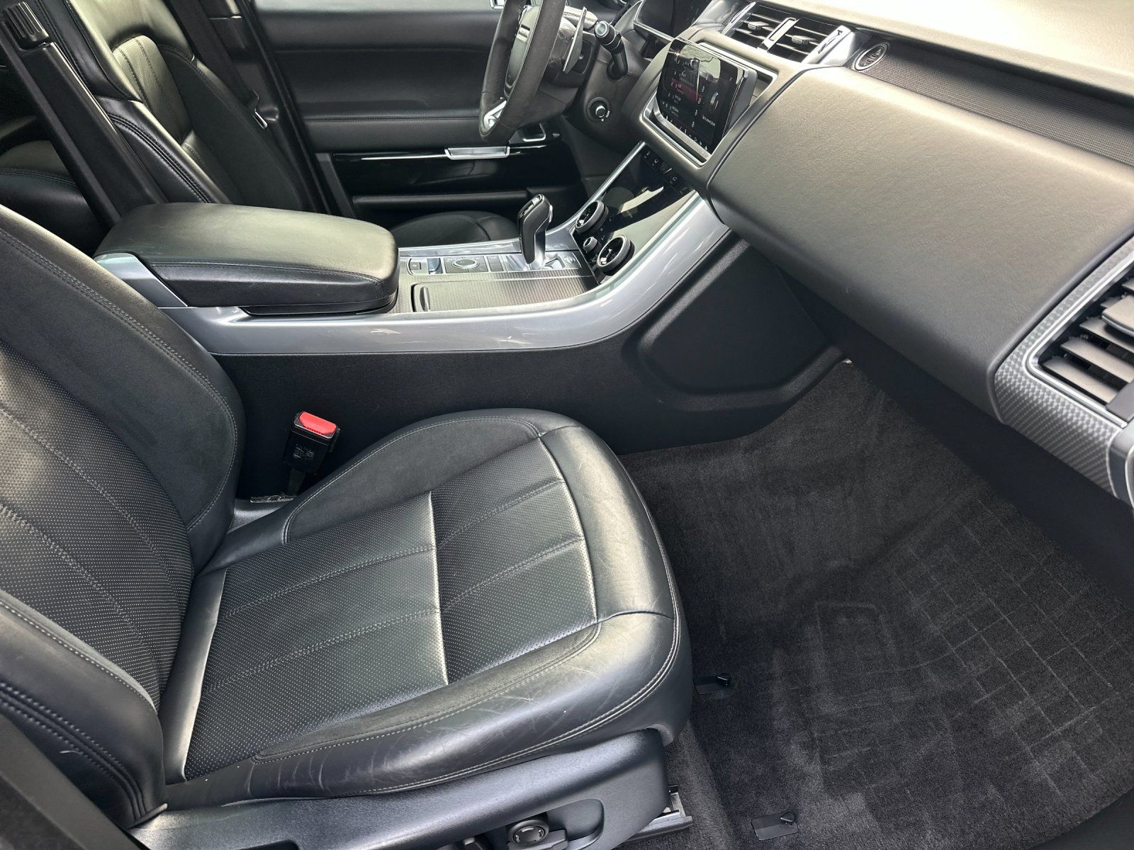 used 2020 Land Rover Range Rover Sport car, priced at $33,898