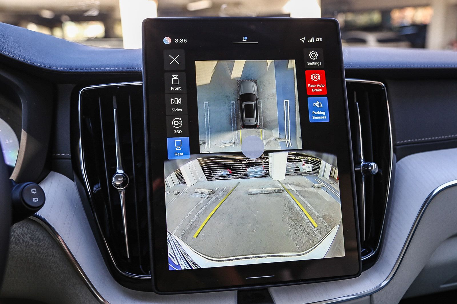 2026 Volvo XC60 Ultra - Photo 23