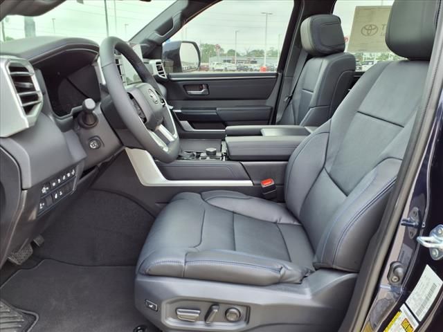 2025 Toyota Tundra Hybrid Platinum - 11