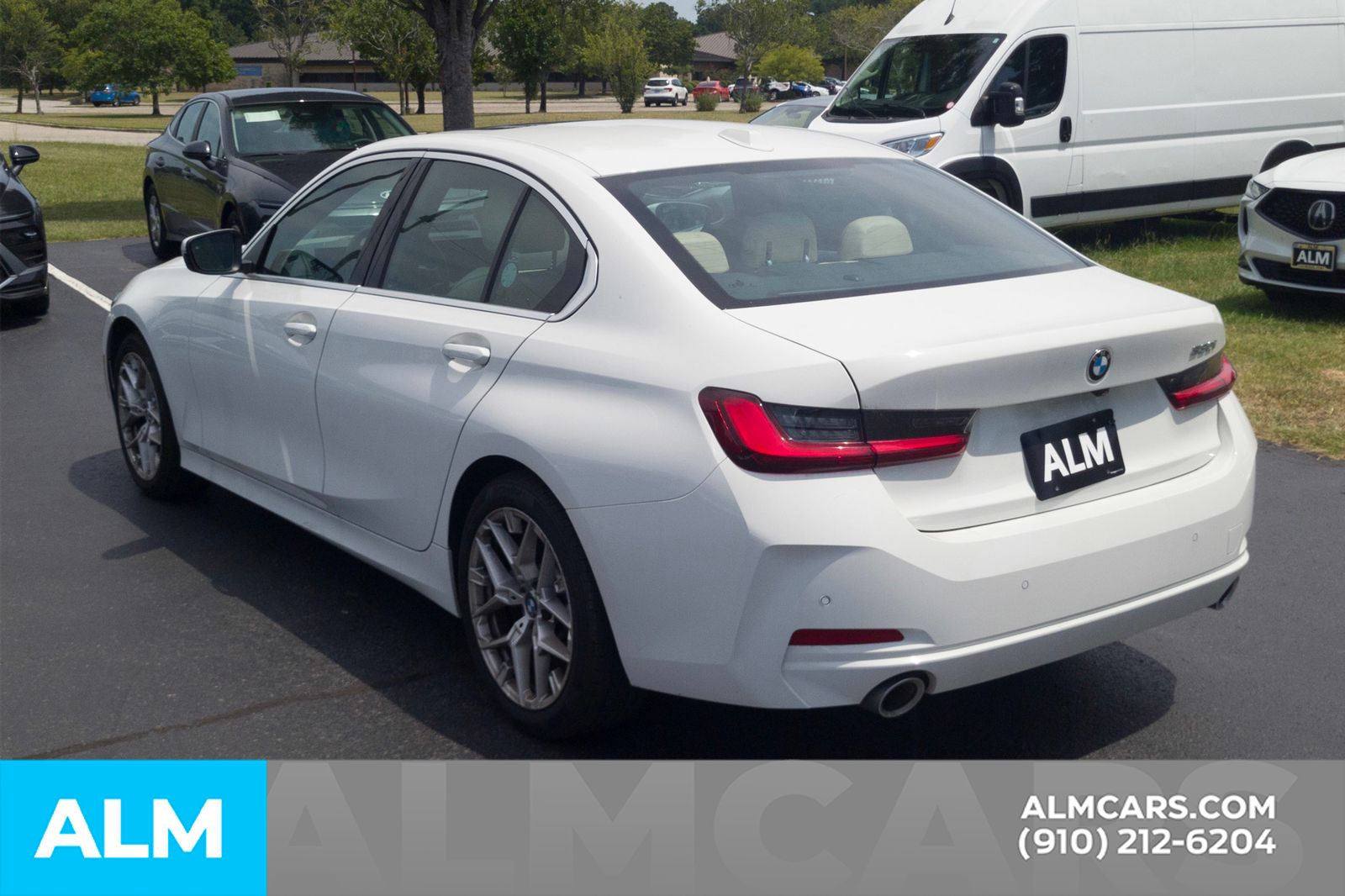 Used 2026 Alpine White BMW 330i image 10
