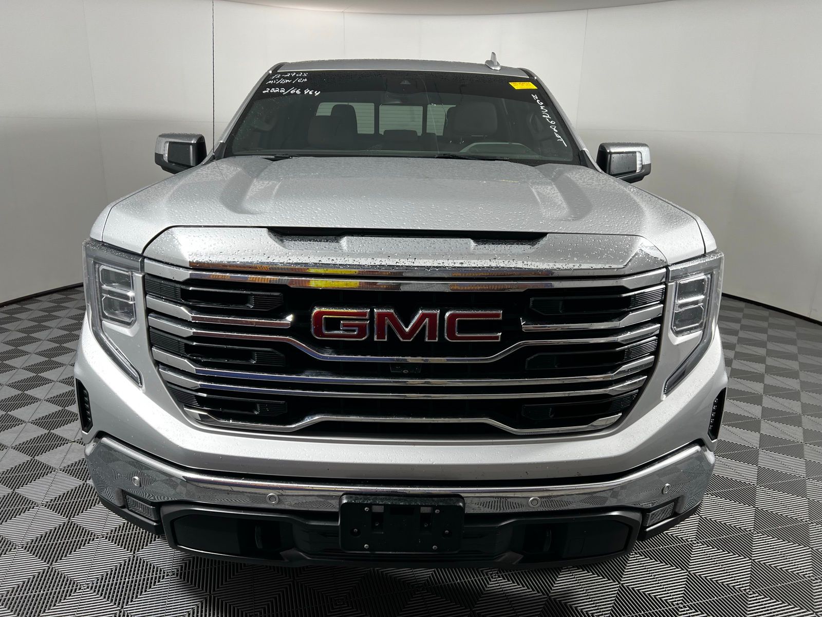 Thumbnail: 2022 GMC Sierra 1500 - 2