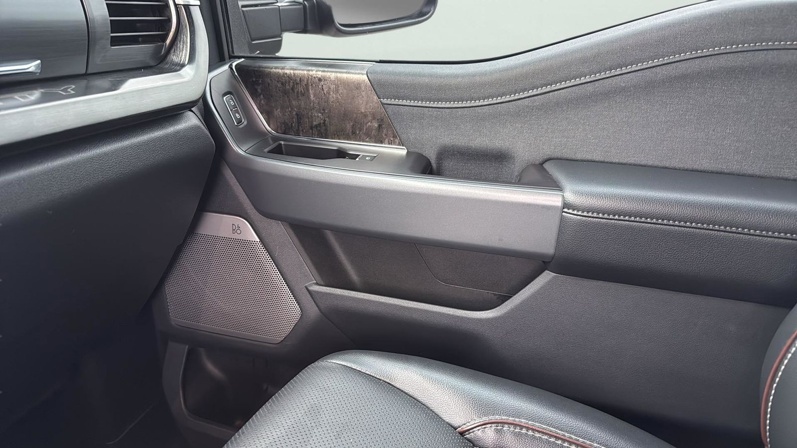 Used Car 2024 Ford F-250sd  Lariat For Sale Under $70,000 In Austin, Texas