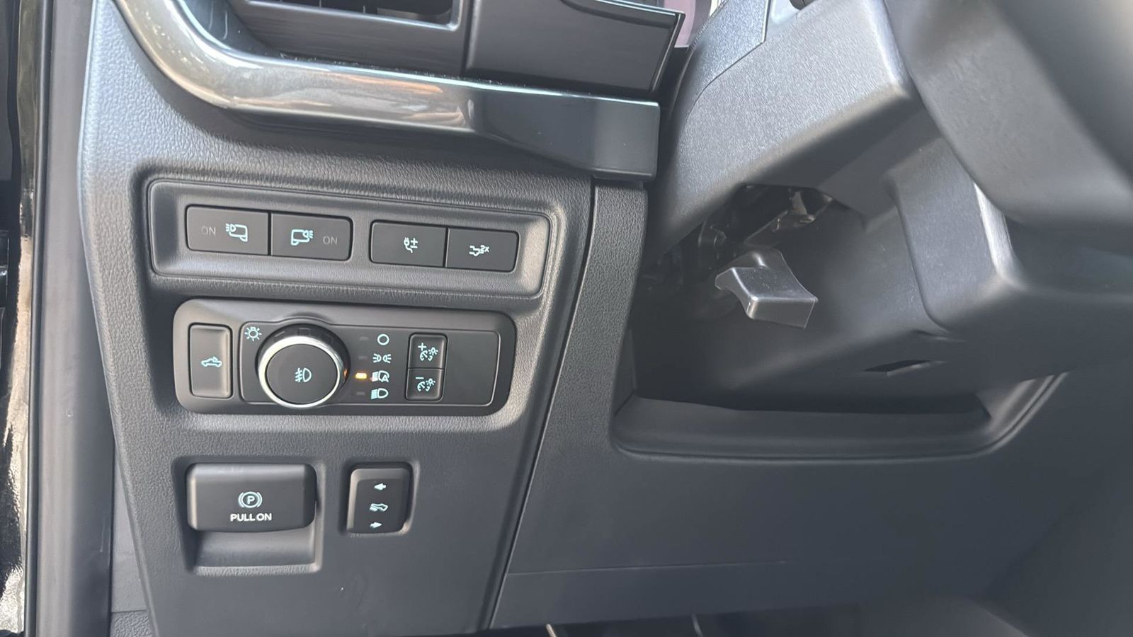 Used Car 2022 Ford F-150  Xlt For Sale Under $40,000 In Austin, Texas