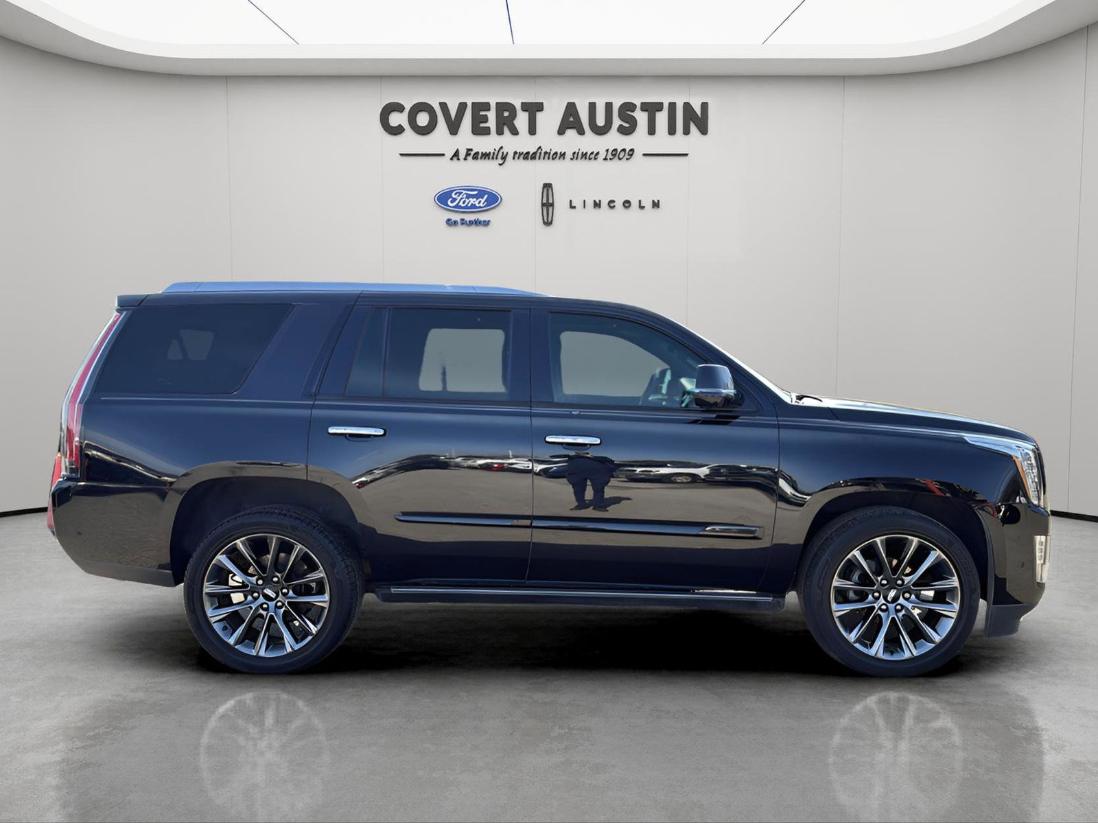 Used Car 2019 Cadillac Escalade  Premium Luxury For Sale Under $40,000 In Austin, Texas