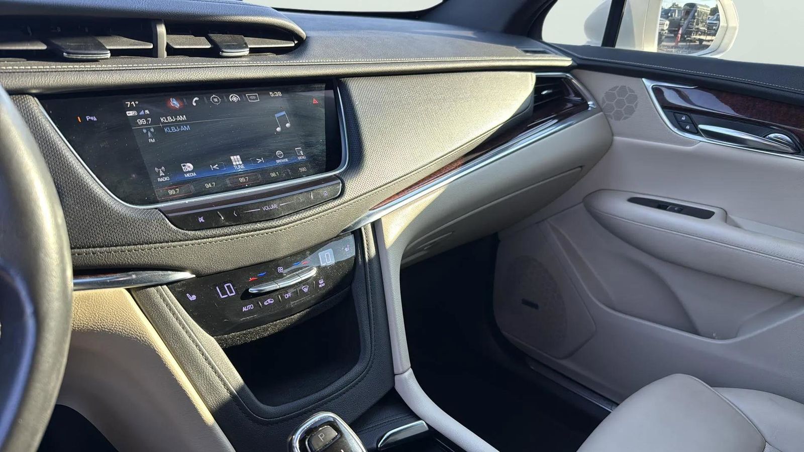 Used Car 2019 Cadillac Xt5  Luxury For Sale Under $20,000 In Austin, Texas