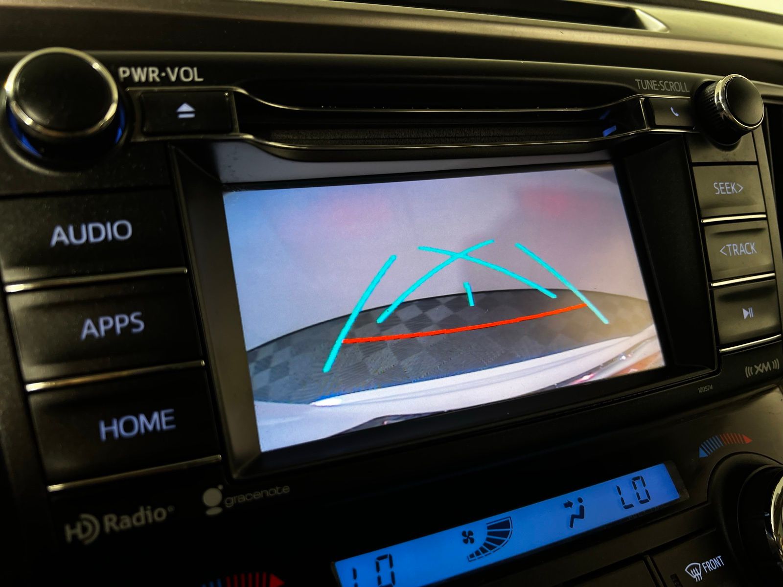 Thumbnail: 2016 Toyota RAV4 - 18