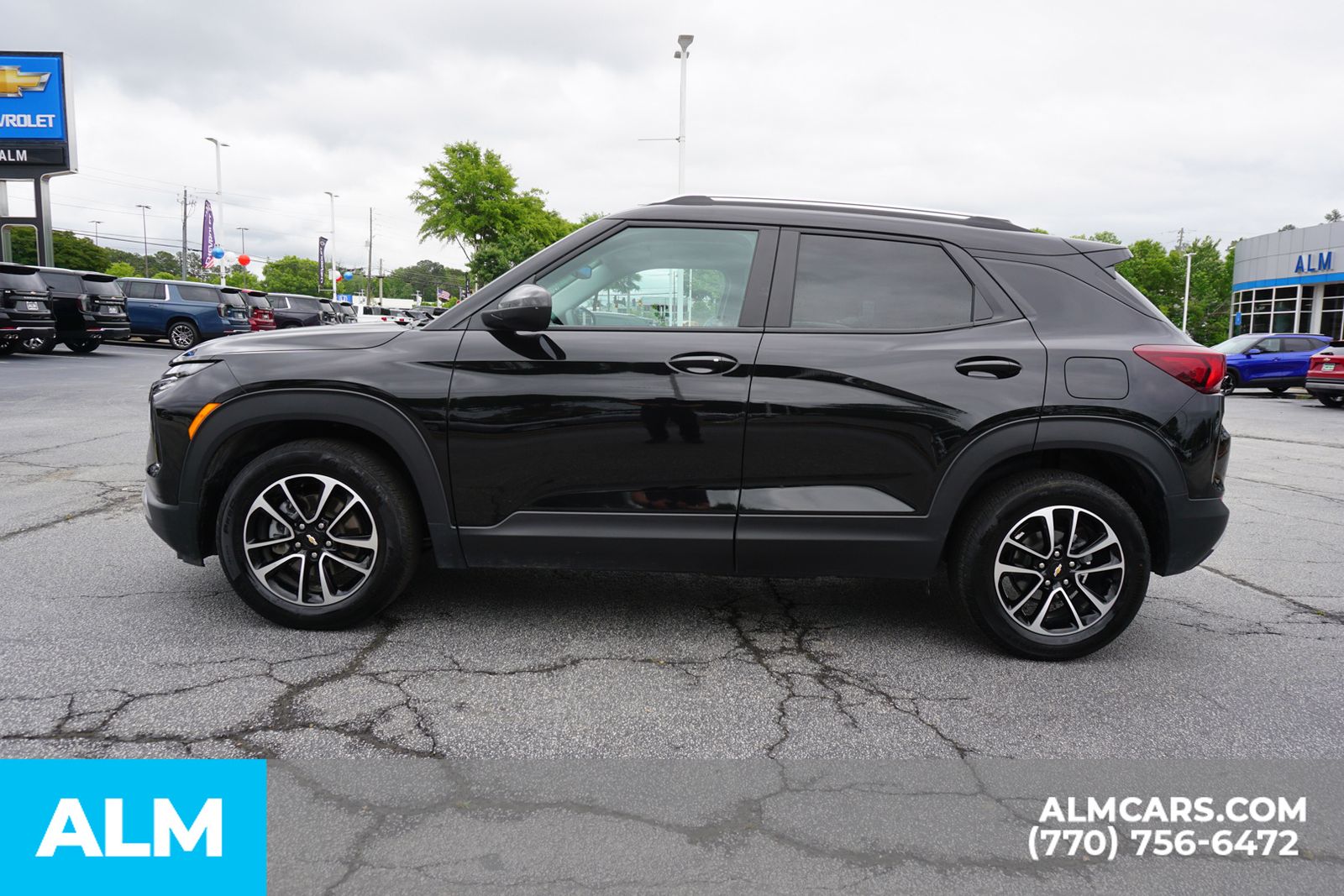 Used 2025 Black Chevrolet LT image 10