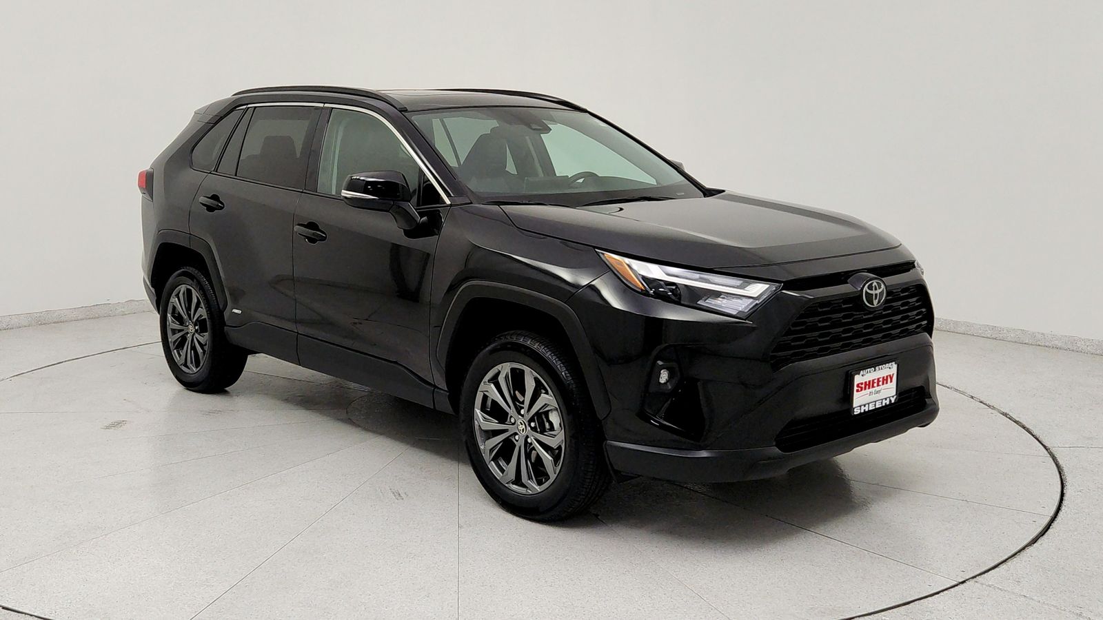 2025 Toyota RAV4 Hybrid XLE Premium