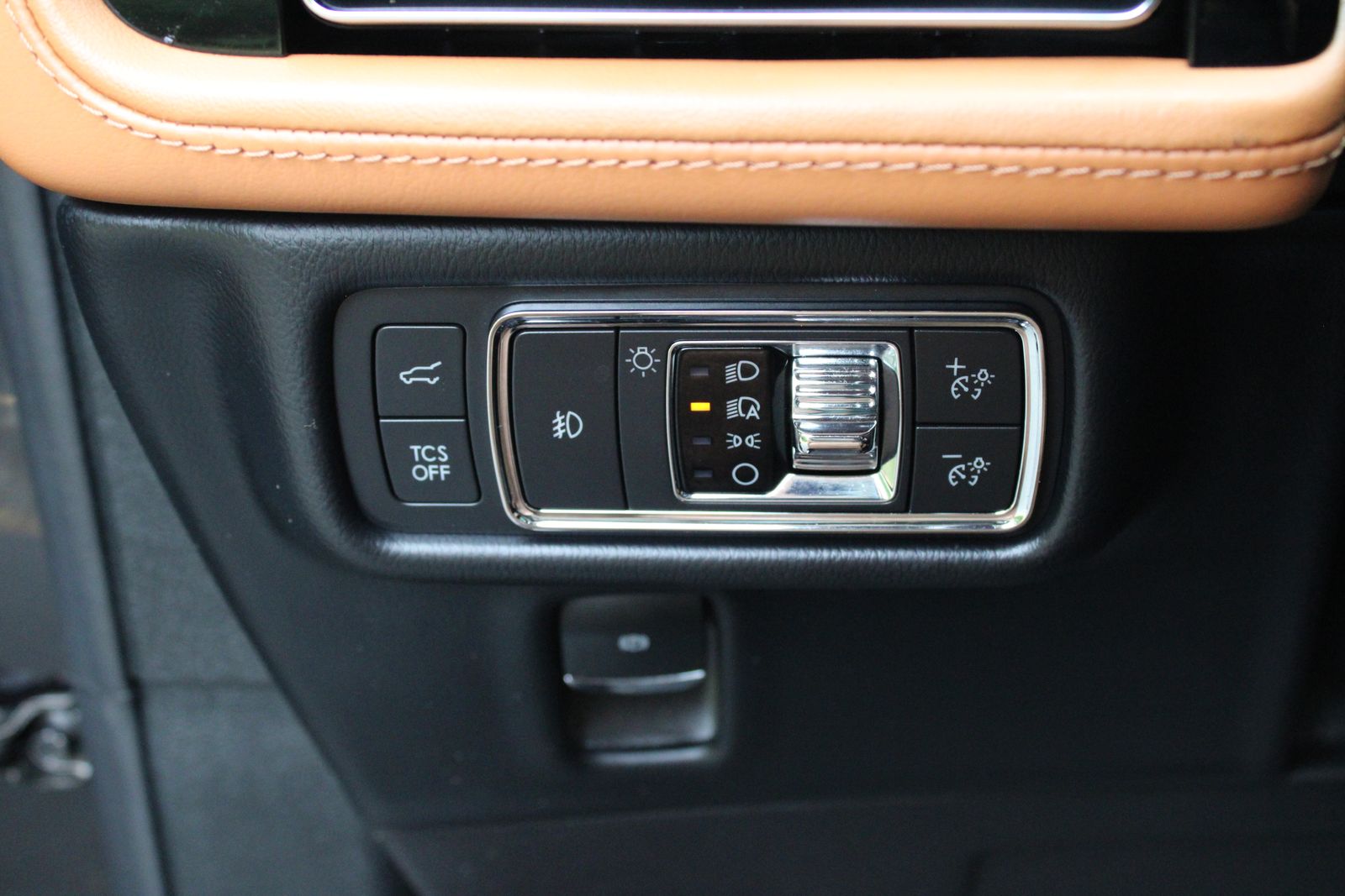 Used 2022 Black Lincoln Black Label image 21
