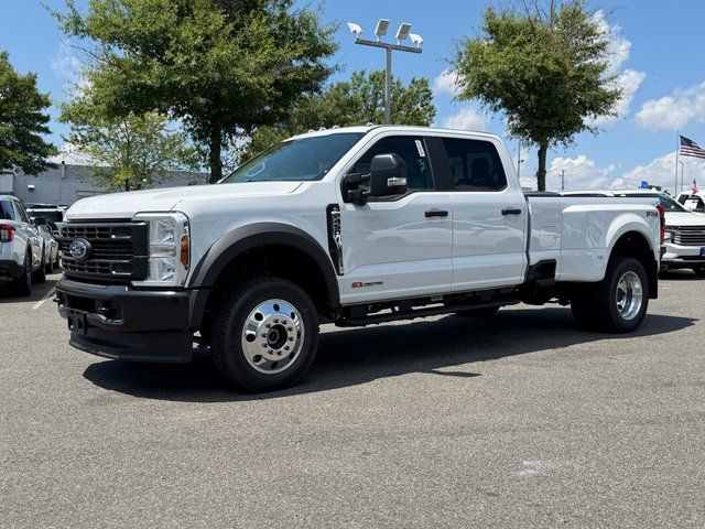 New 2026 Oxford White Ford XL image 2