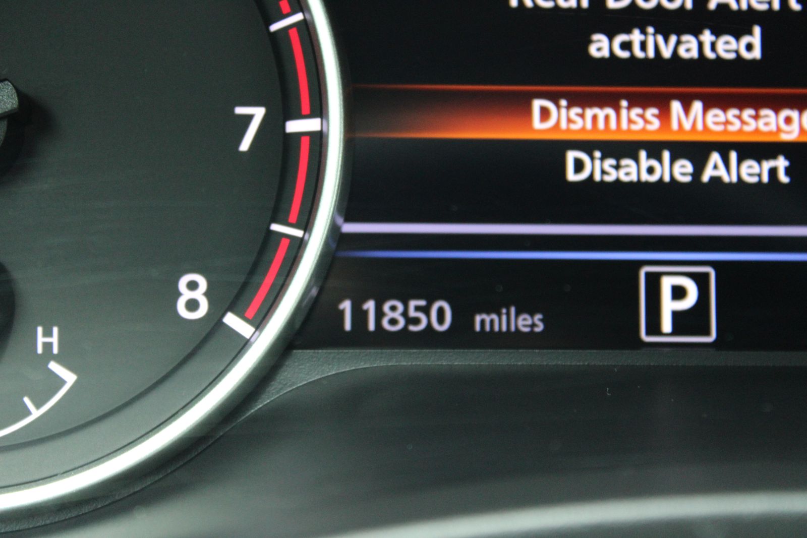 Used 2024 Gray Nissan SR image 6