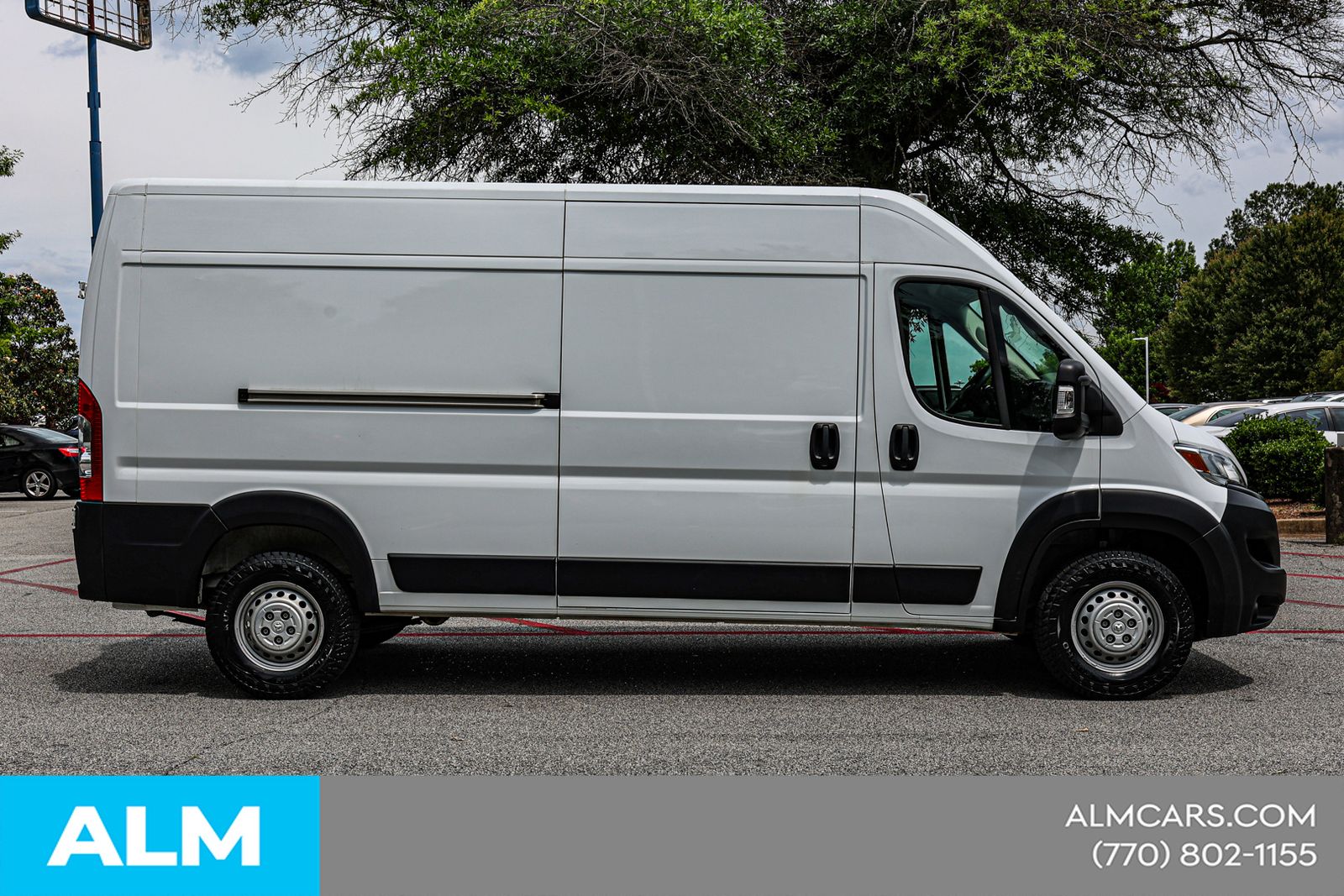 Used 2025 White Ram High Roof Carfax One Owner No Accidents image 11