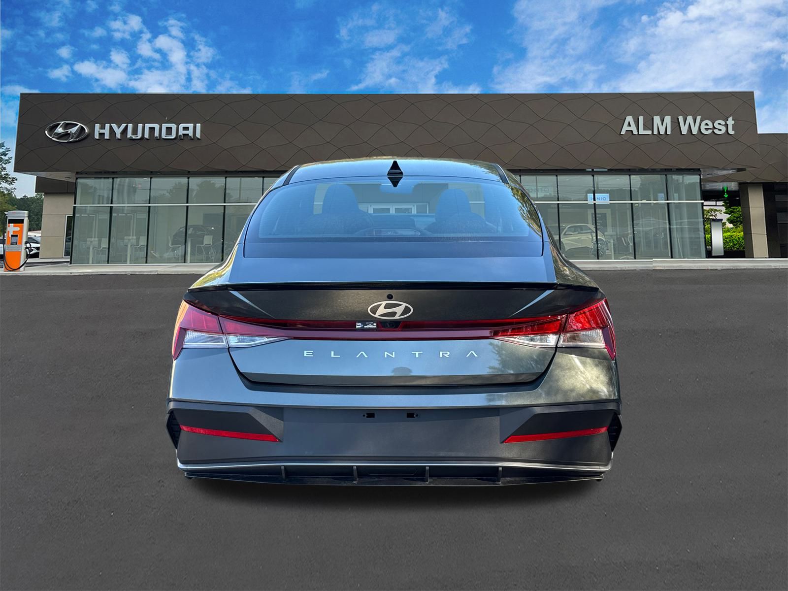 New 2026 Gray HYUNDAI SEL Sport image 7