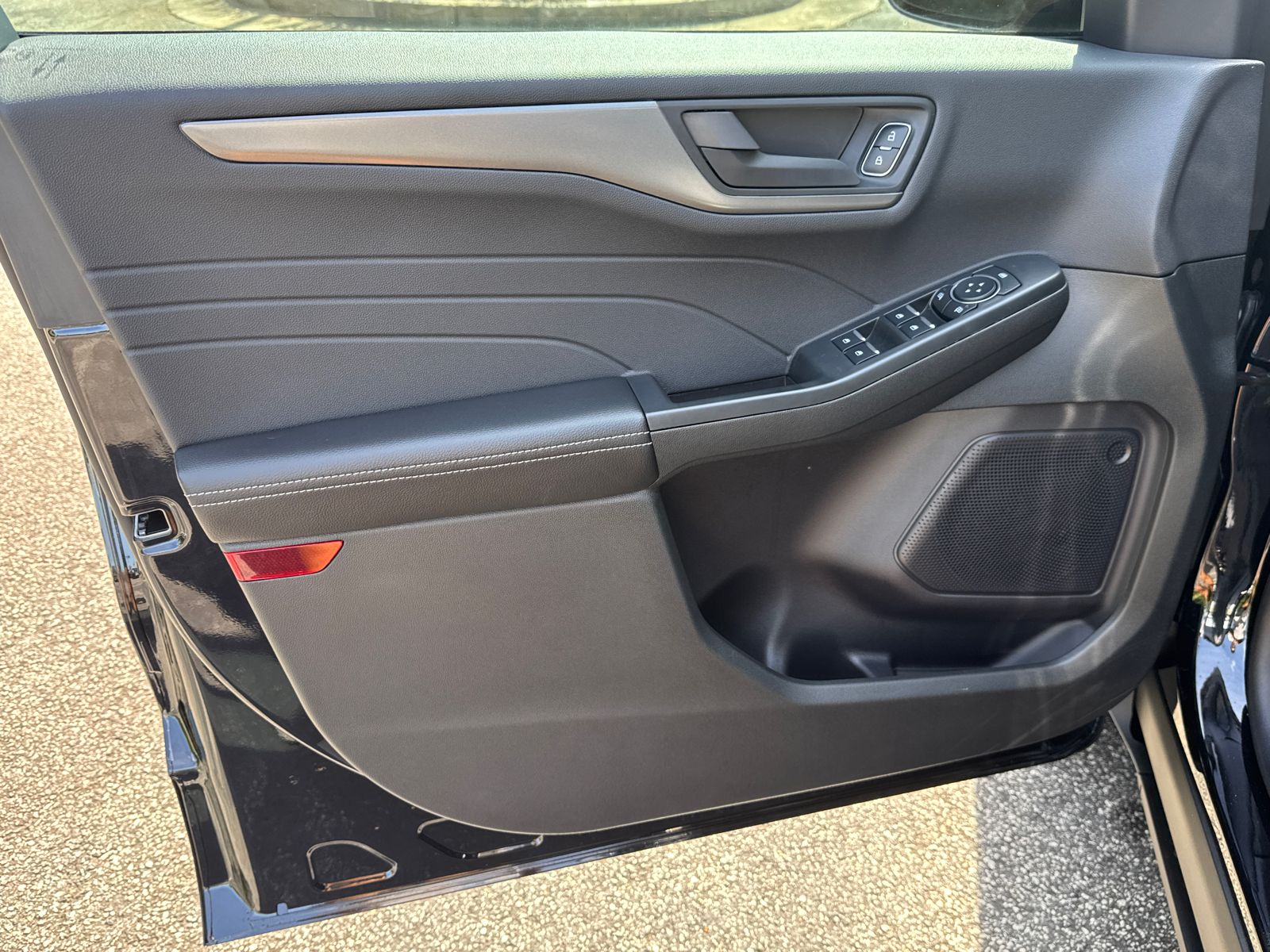 2025 Ford Escape Active photo 10