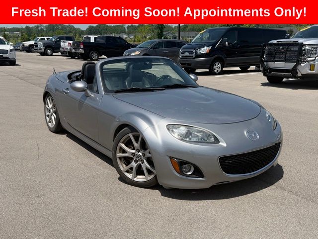Liquid Silver Metallic 2011 Mazda MX-5 Miata Convertible Rear-Wheel Drive 6-Speed Manual