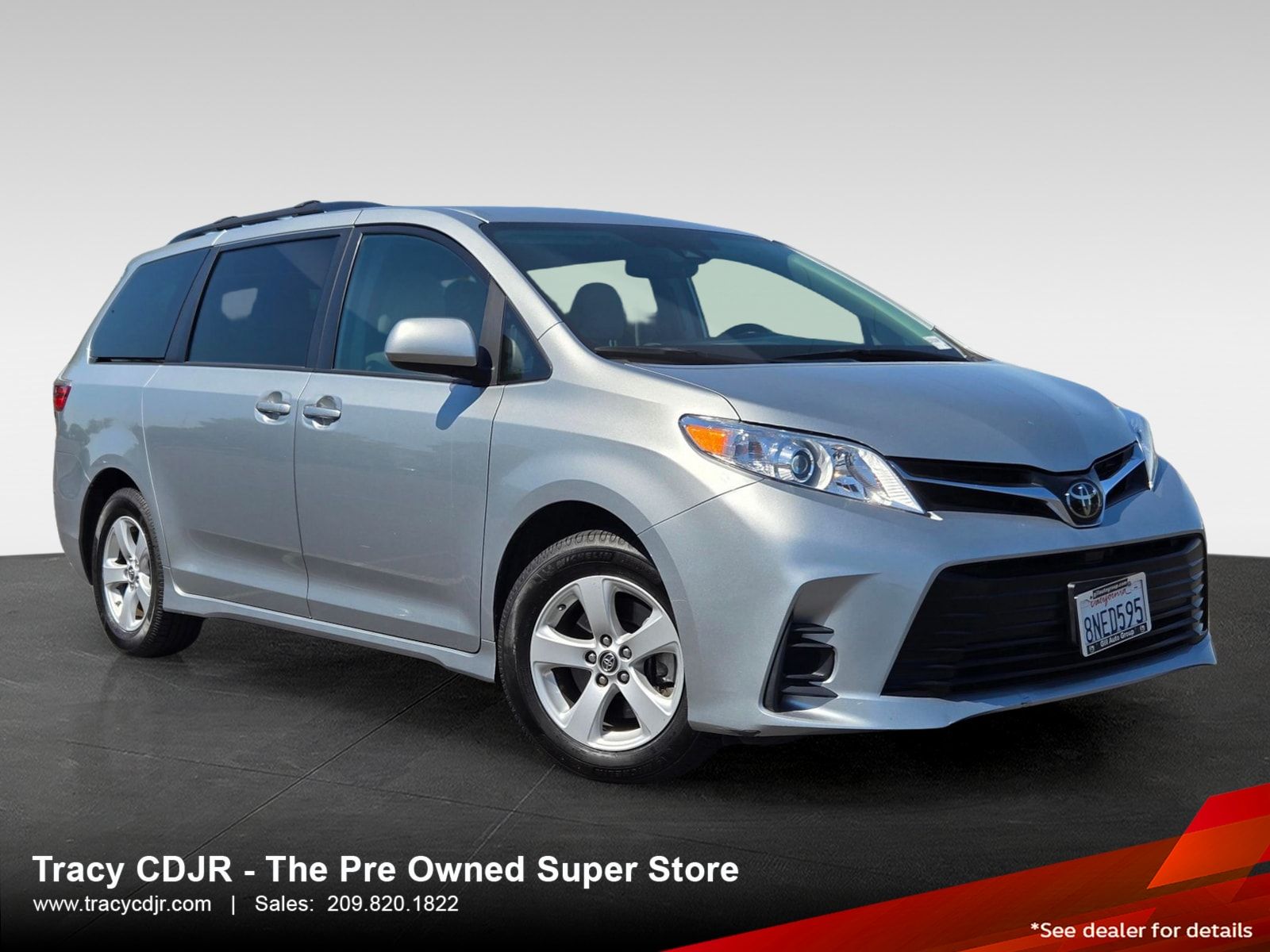 Celestial Silver Metallic 2020 Toyota Sienna LE 7-Passenger FWD with Auto-Access Seat Minivan Front-Wheel Drive 8-Speed Automatic