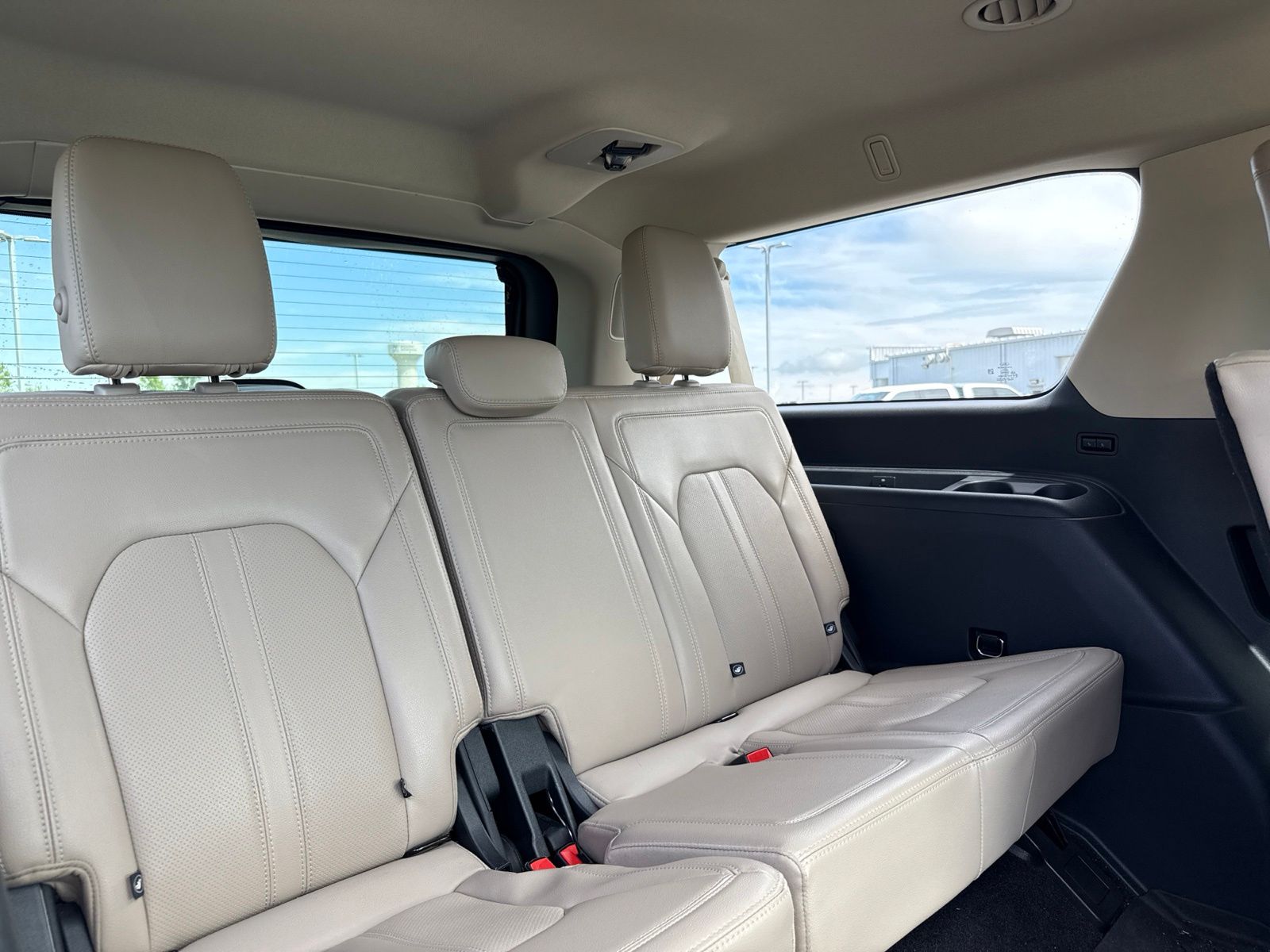 2022 Ford Expedition Max image 18