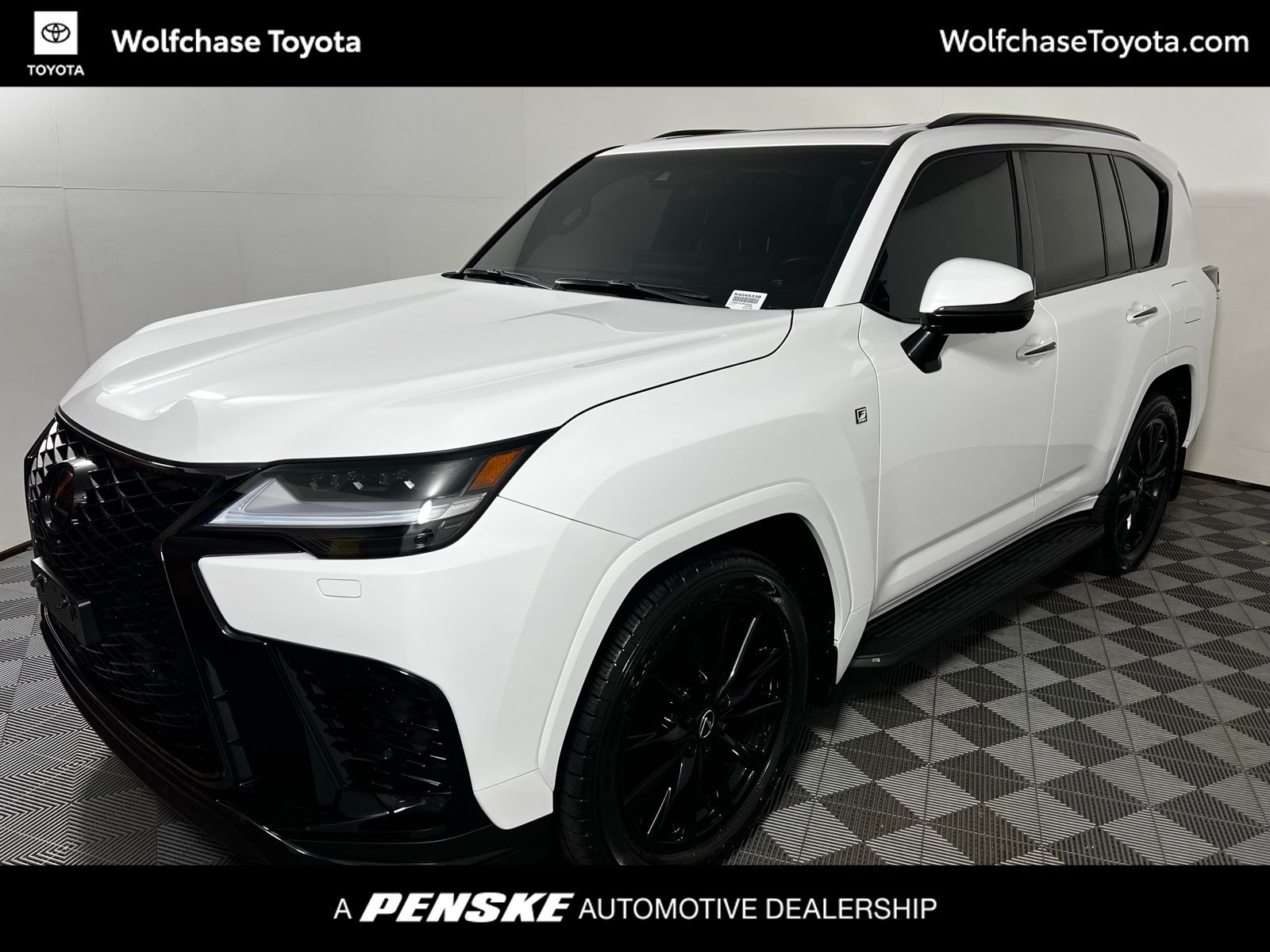 Thumbnail: 2024 Lexus LX - 1