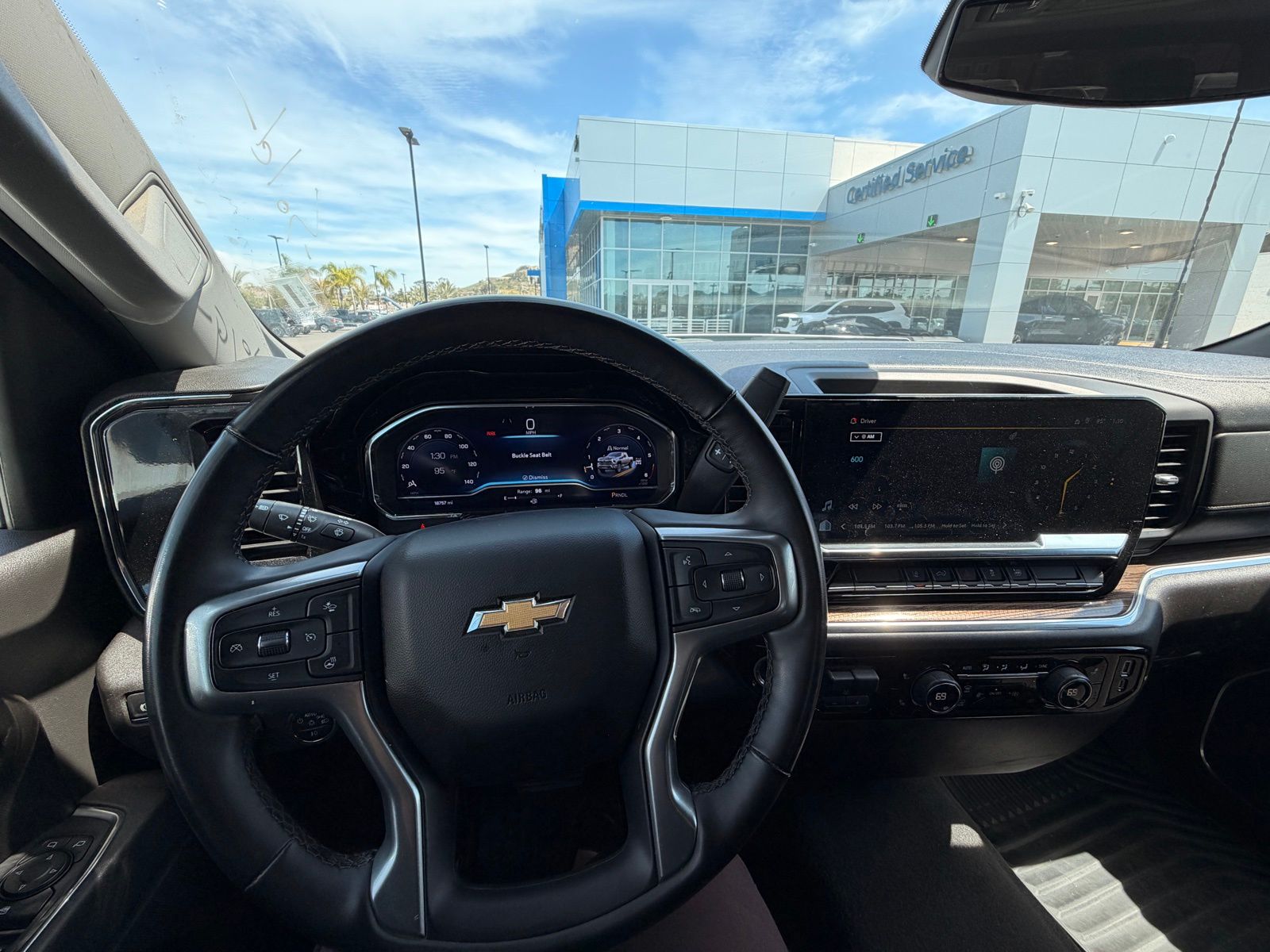 View vehicle photo 6