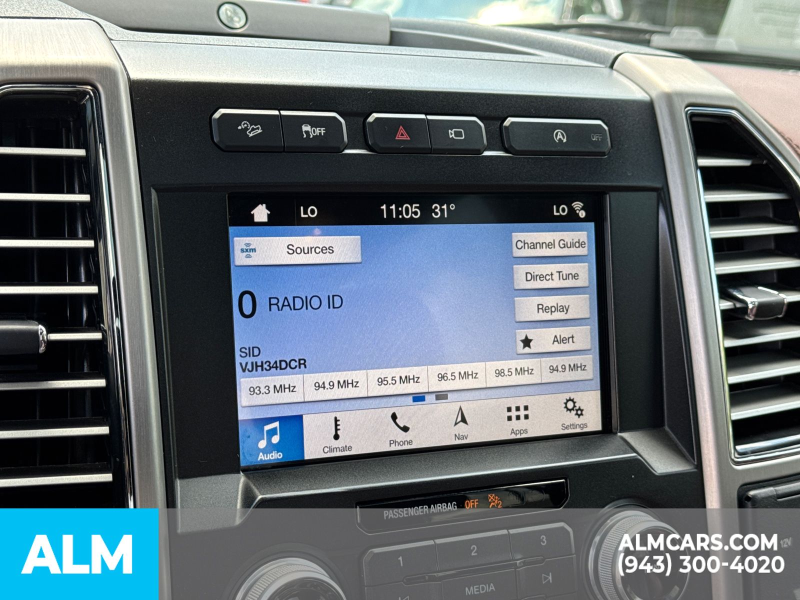 2019 Ford F-150 Platinum photo 31