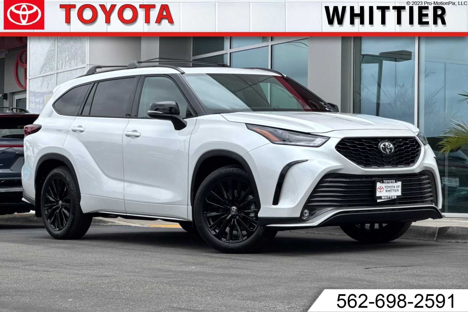 White (Wind Chill Pearl) 2026 Toyota Highlander SUV / Crossover All-Wheel Drive 8-Speed Automatic