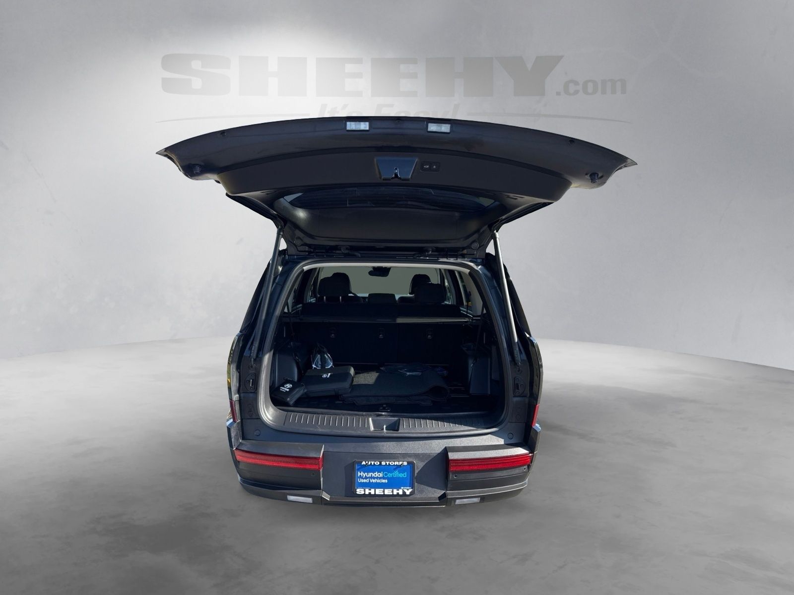 Used 2026 Black Hyundai SE image 25