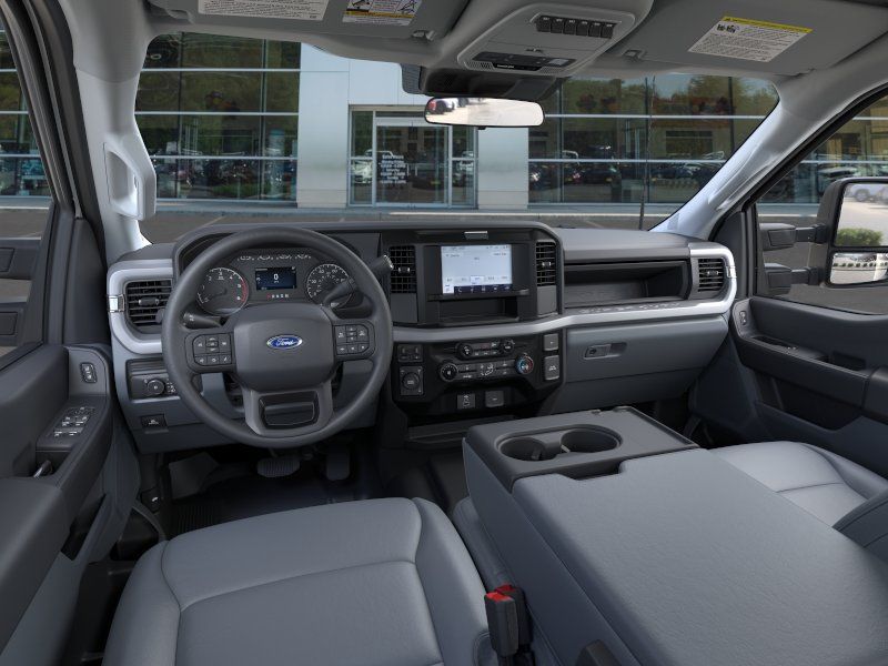 New 2026 Oxford White Ford XL image 9