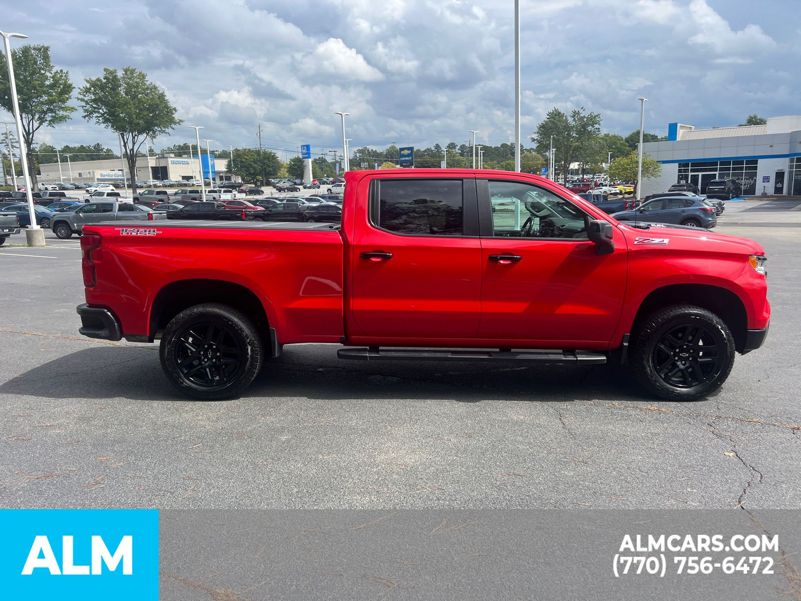 2022 Chevrolet Silverado 1500 LT Trail Boss 6