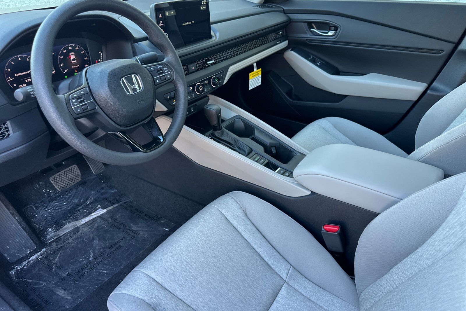 New 2026 Platinum White Pearl Honda SE image 10