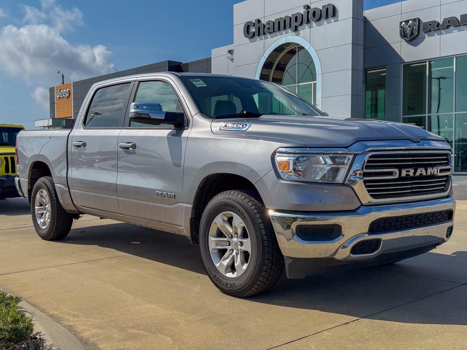 2024 RAM 1500 Laramie Crew Cab RWD