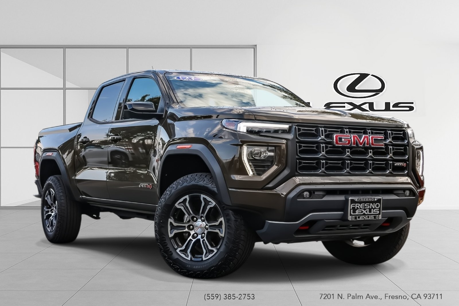  2023 GMC Canyon AT4 Crew Cab 4WD   