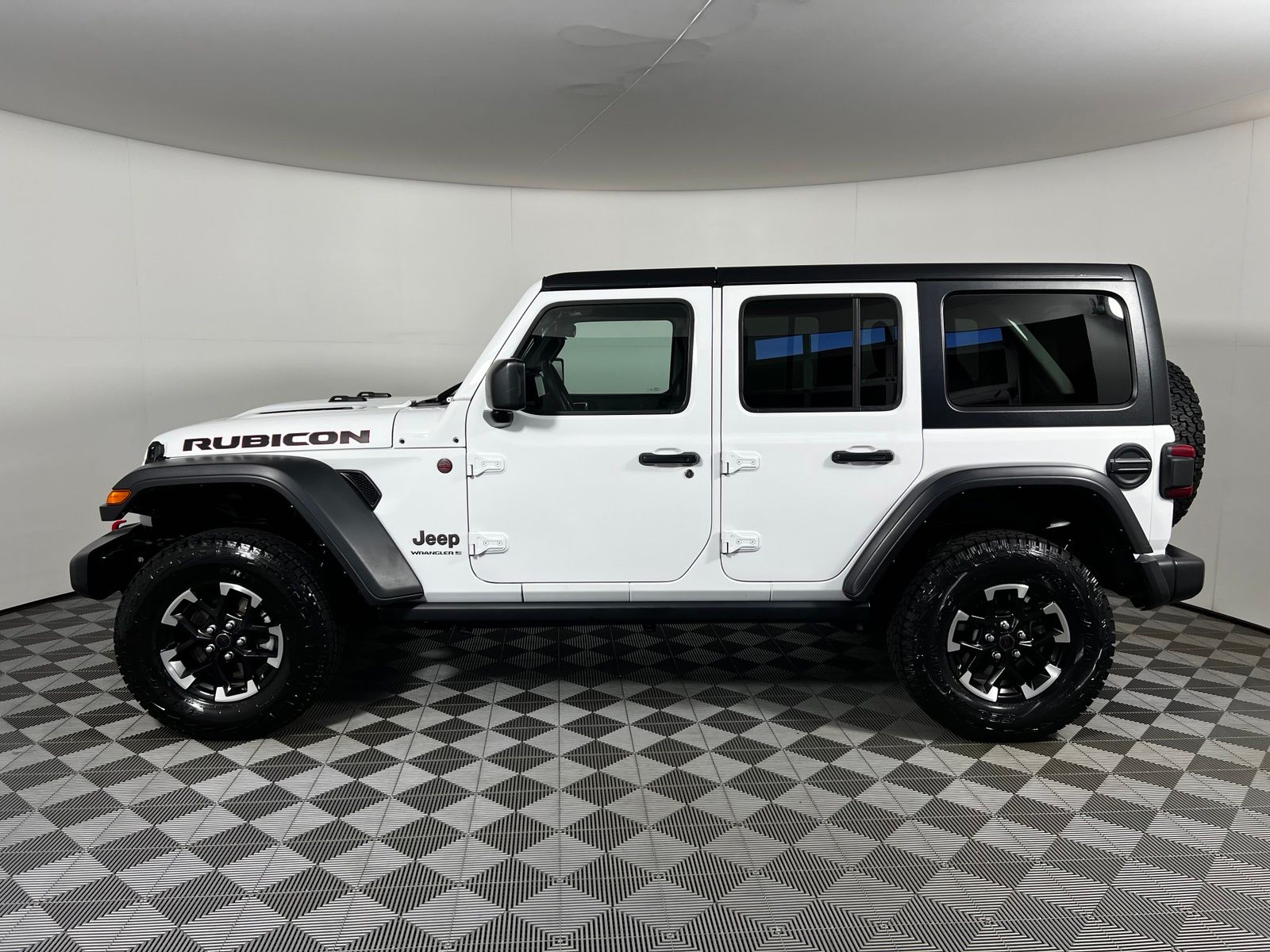 Thumbnail: 2025 Jeep Wrangler - 8
