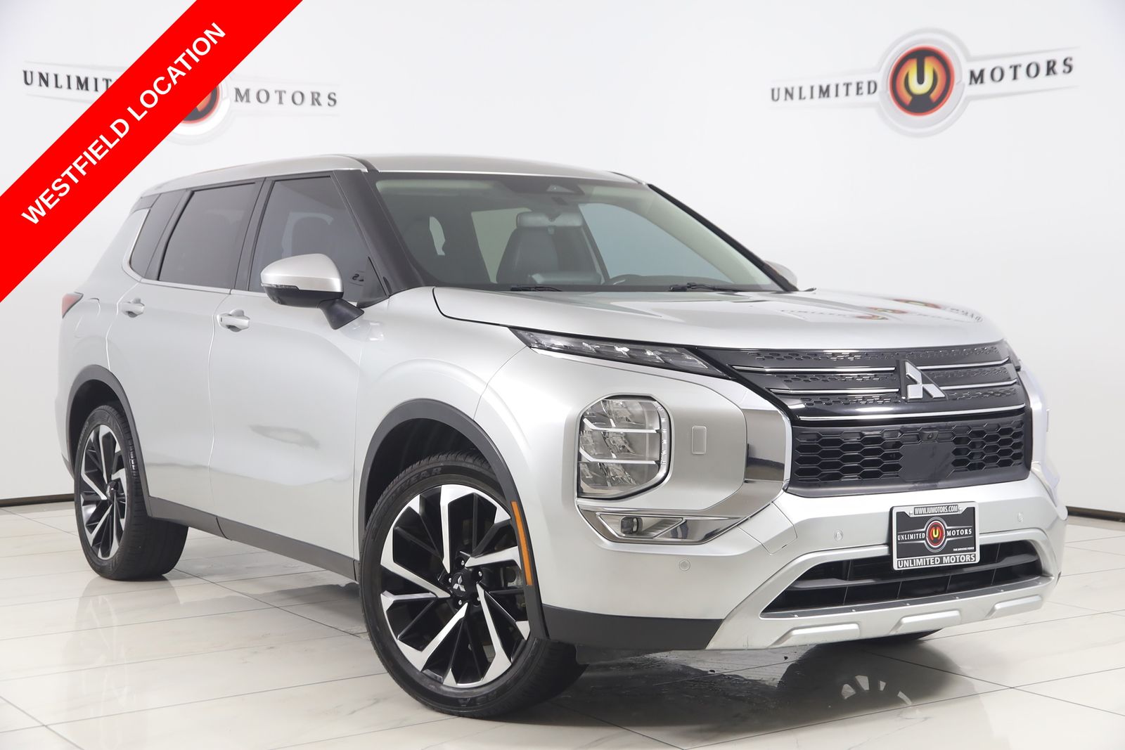 Alloy Silver Metallic 2024 Mitsubishi Outlander SUV / Crossover All-Wheel Drive Continuously Variable Transmission