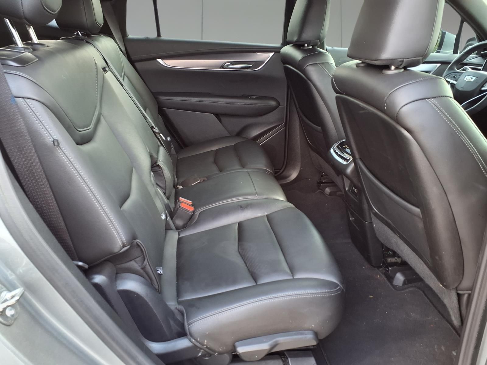 2024 Cadillac XT6 Luxury Silver at Bayway Cadillac of The Woodlands