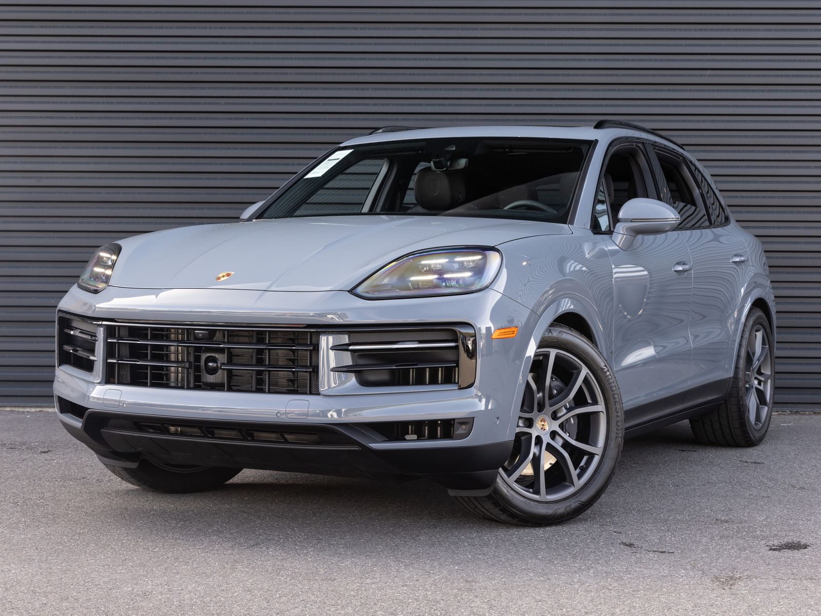 2025 Porsche Cayenne AWD