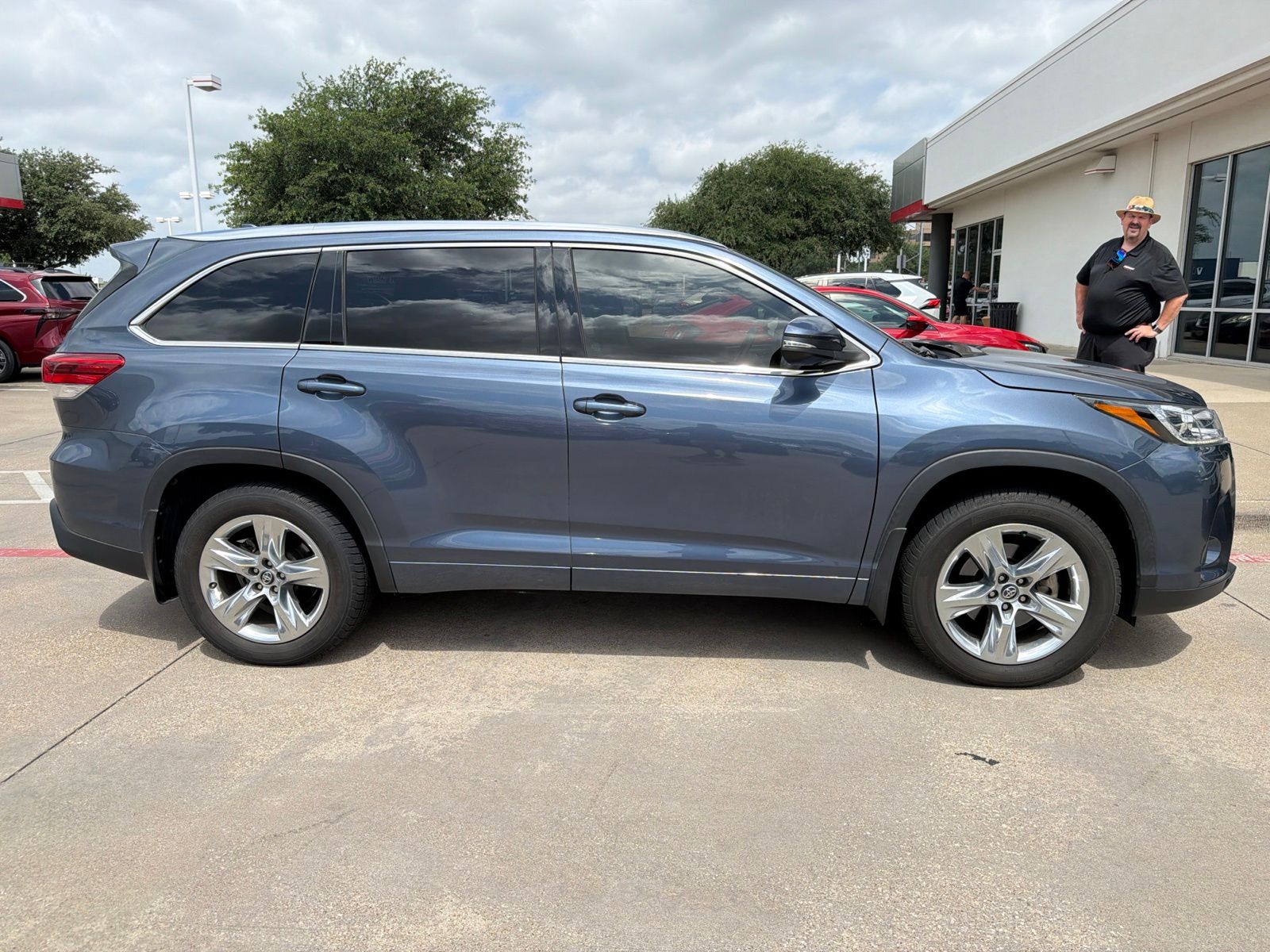 car-gallery-3