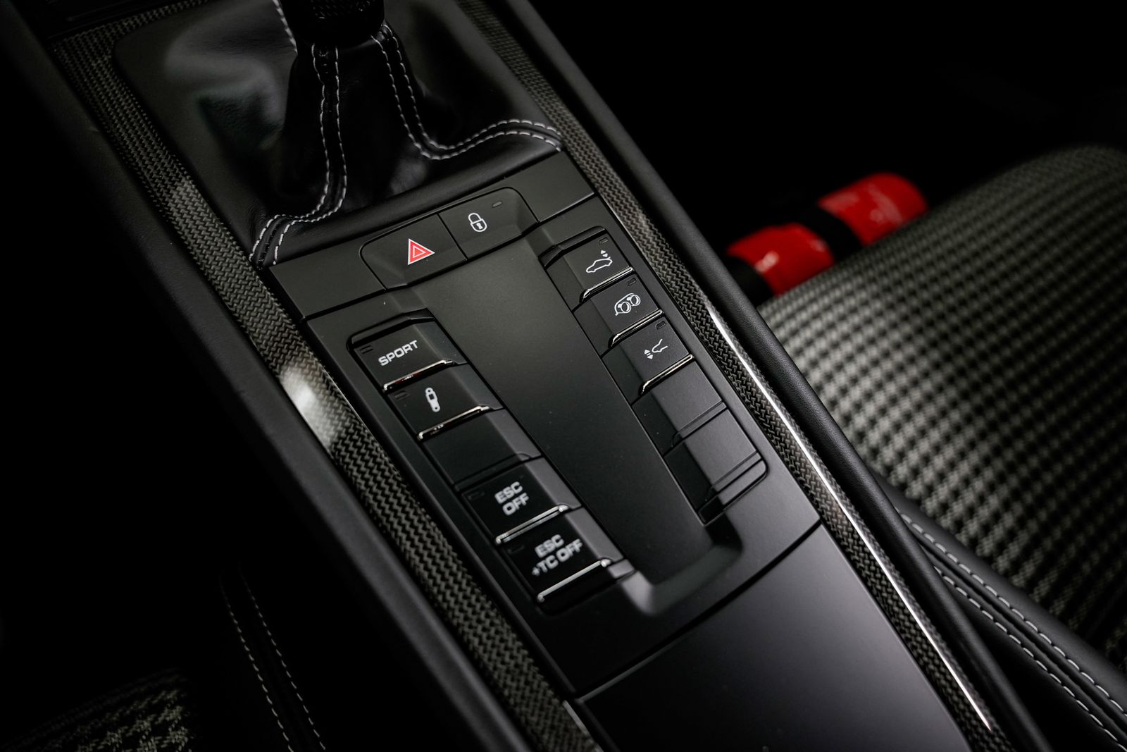 2016 Porsche 911 R — photo 17