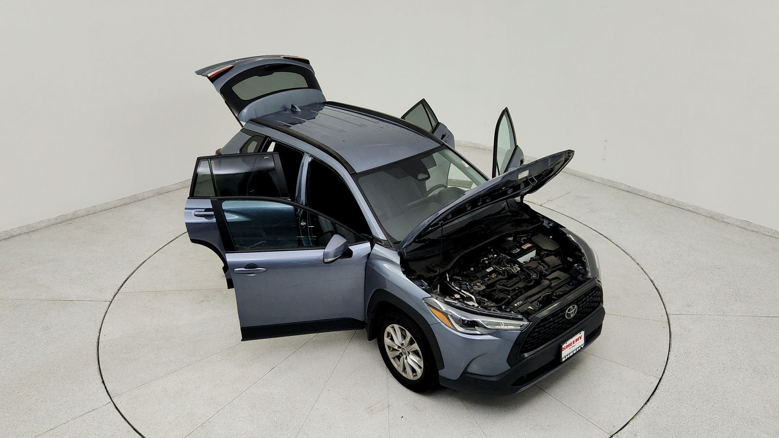 Used 2023  Toyota LE image 21