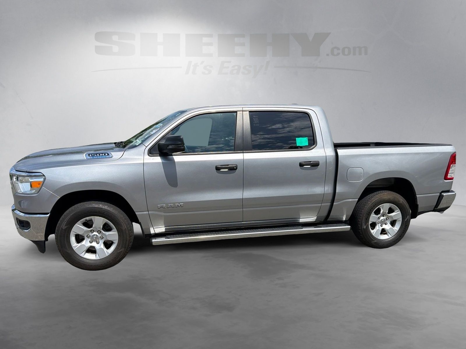 Used 2023 Billet Silver Metallic Ram Big Horn/Lone Star image 15
