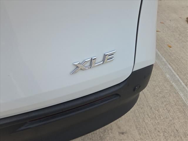 2025 Toyota Sienna XLE  at Gullo Toyota