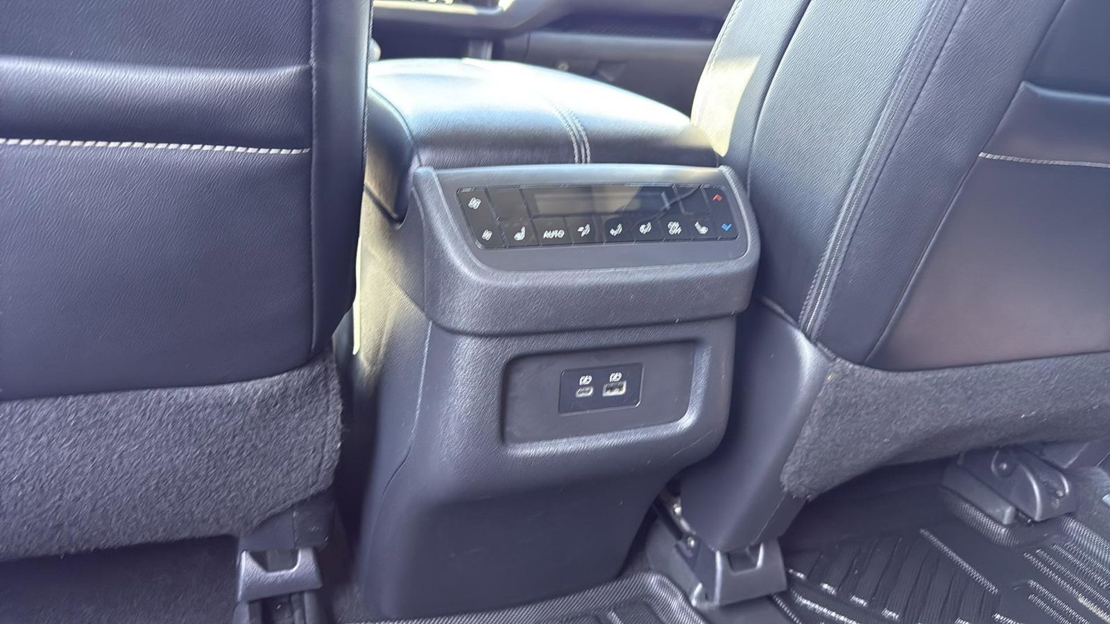 Used Car 2023 Nissan Pathfinder  Sl For Sale Under $30,000 In Austin, Texas