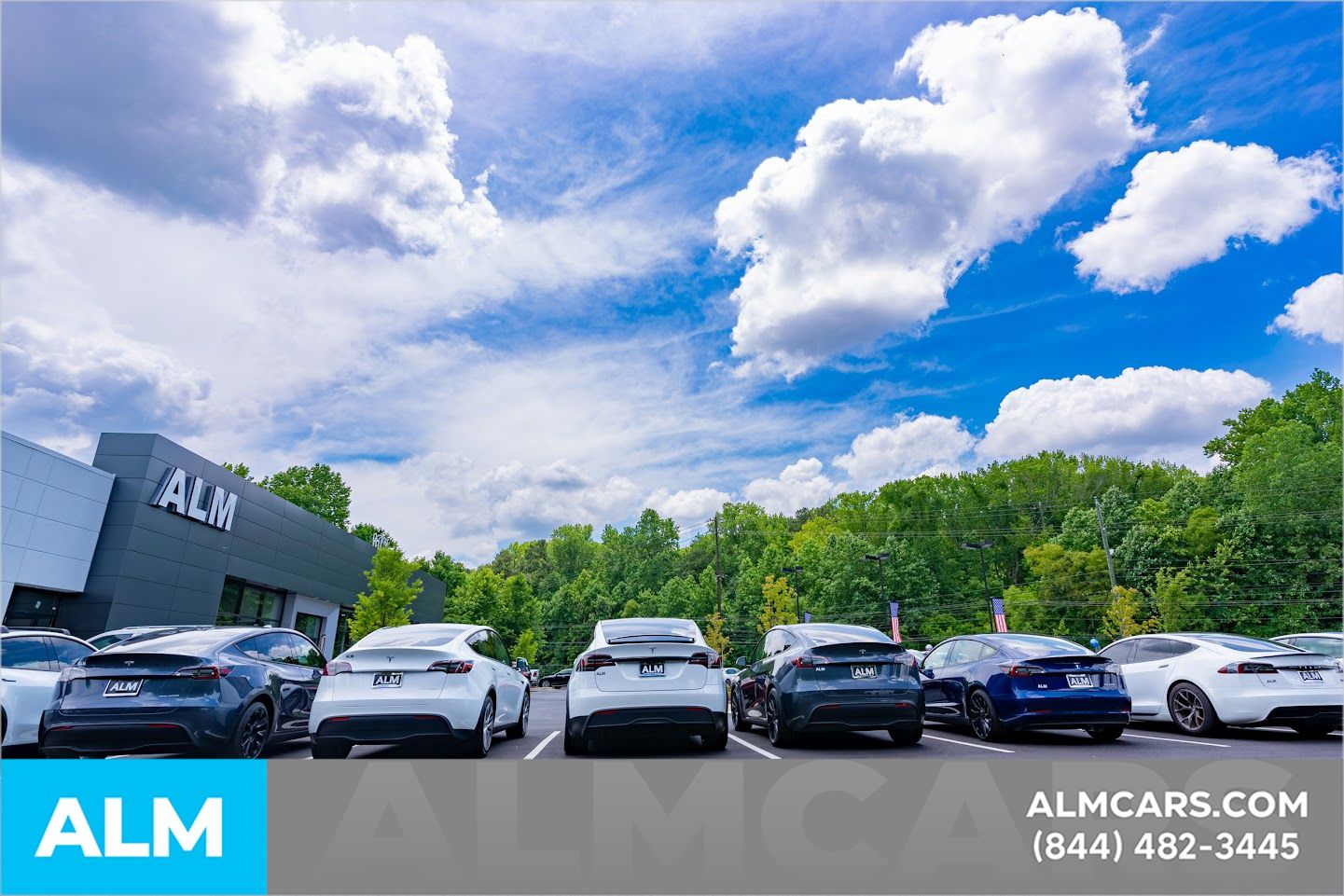 Used 2022 Gray Nissan SV image 72